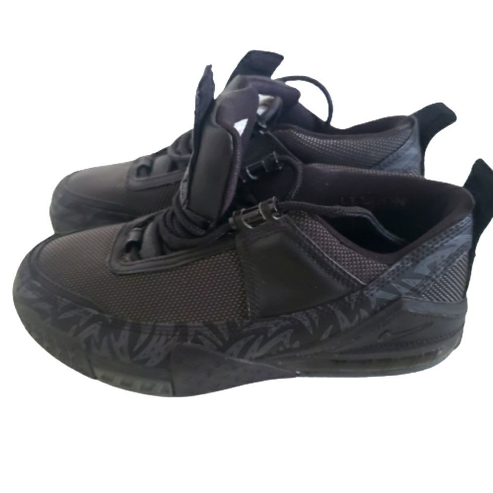 Nike LeBron 2 Low  Signature Collection Men Black Shoes  Size 6